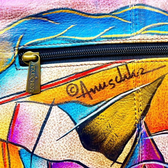 ANUSCHKA Hand Painted Leather Shoulder Bag - Picture 4 of 9